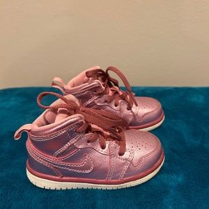 Pink Jordan 1